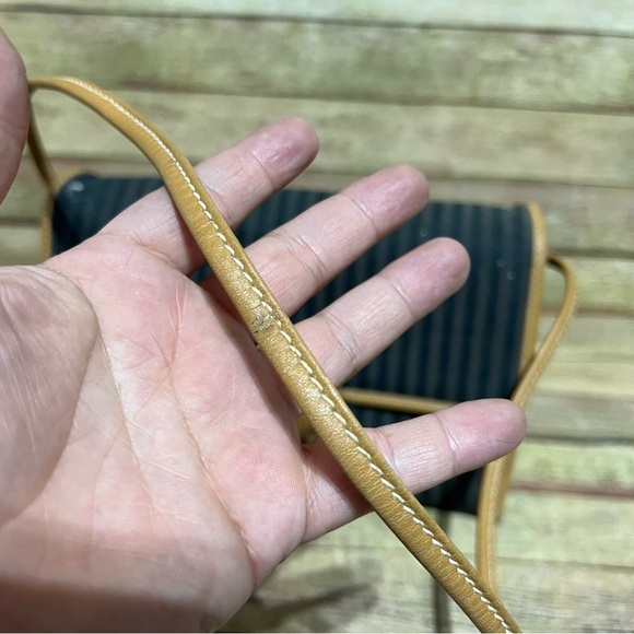 Fendi Vintage Roma Crossbody - Picture 8 of 12